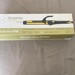 Brand new Babyliss Curling iron